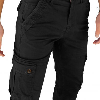 Elérhető Fekete színben