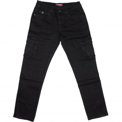 Elérhető Fekete színben