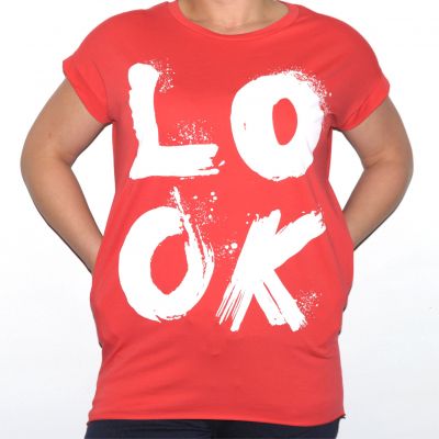 Elérhető Piros színben