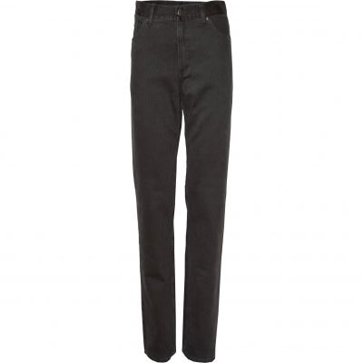 Elérhető Fekete színben