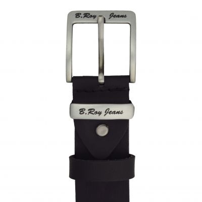 Elérhető Fekete színben