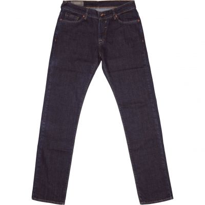 Elérhető Sötétkék színben