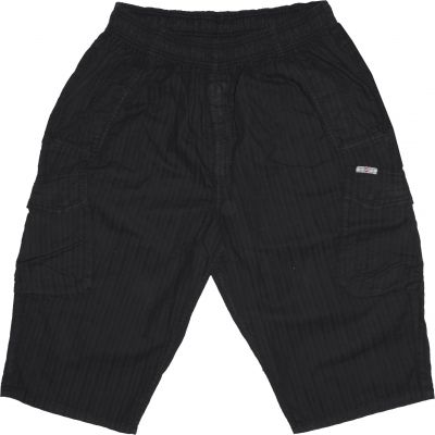 Elérhető Fekete színben